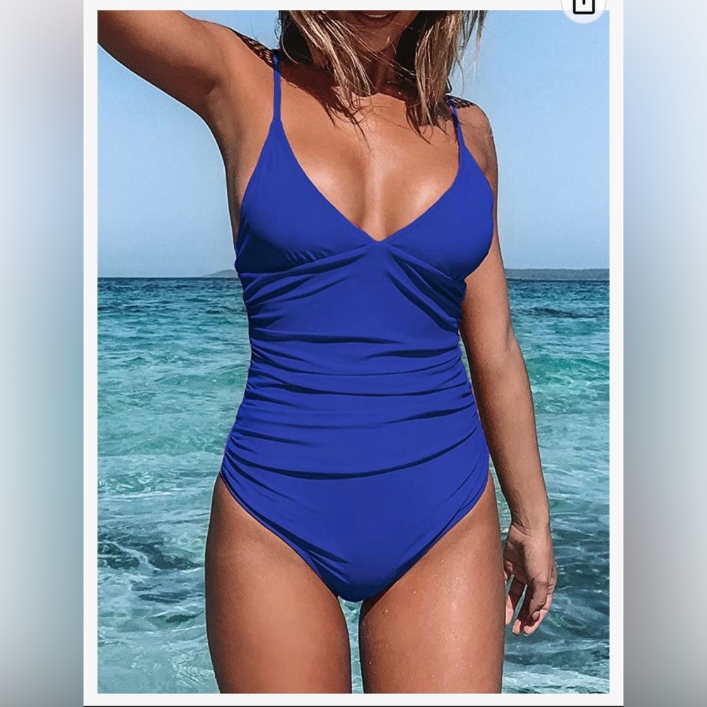 M - Cupshe Tummy Control One Piece